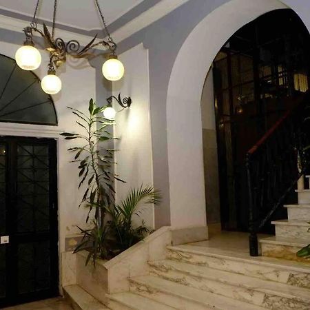 Beautiful Apartment Next To Piazza Di Spagna 로마 외부 사진