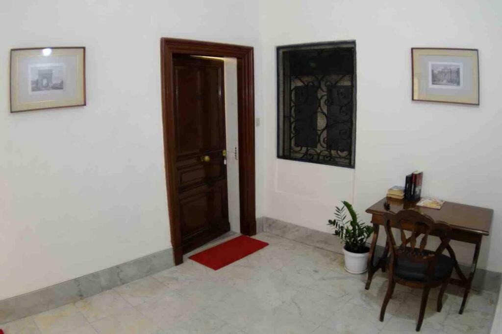 Beautiful Apartment Next To Piazza Di Spagna 로마 외부 사진